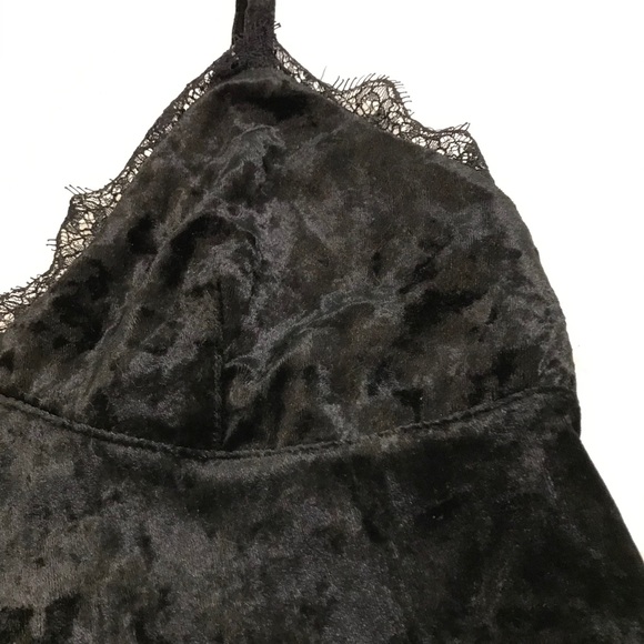 Velvet crop top - Picture 3 of 6